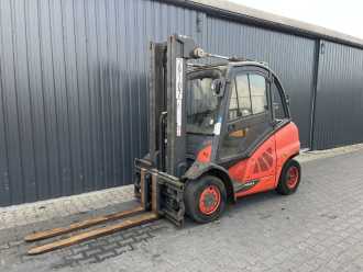Chariot élévateur d'occasion LINDE H40D-02 DIESEL VIERRADFRONTSTAPLER (13072648) backdrop