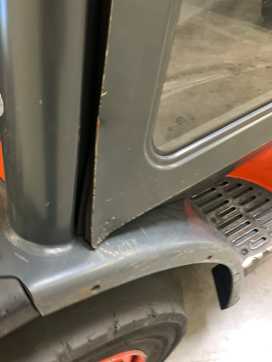 Chariot élévateur d'occasion LINDE H40T GAS VIERRADFRONTSTAPLER (13072815)