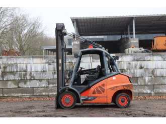 Chariot élévateur d'occasion LINDE H50D-02 DIESEL VIERRADFRONTSTAPLER (13041174)