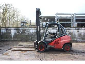Chariot élévateur d'occasion LINDE H50D-02 DIESEL VIERRADFRONTSTAPLER (13041180)
