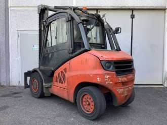 Chariot élévateur d'occasion LINDE H50D DIESEL VIERRADFRONTSTAPLER (13064992)