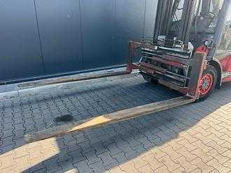 Chariot élévateur d'occasion LINDE H50T-02 GAS VIERRADFRONTSTAPLER (13041154)