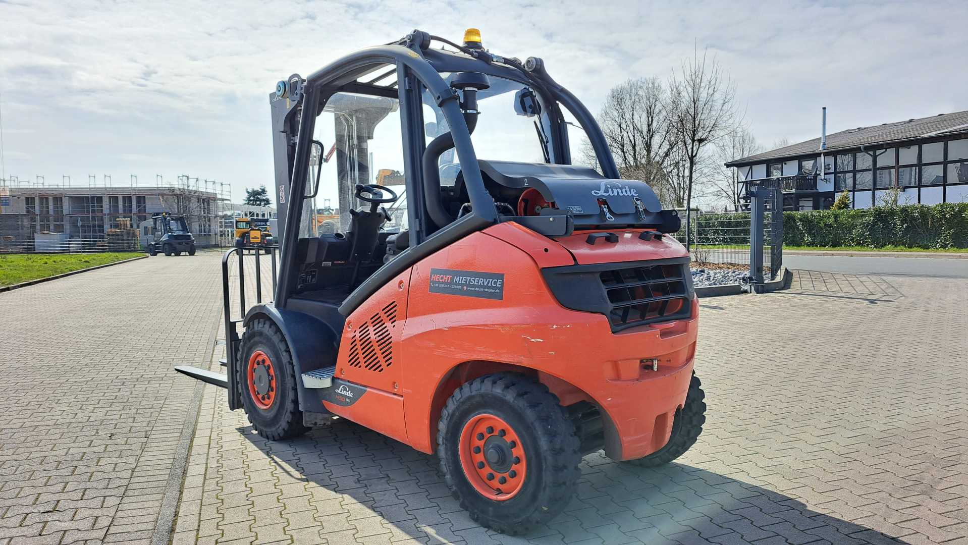 Chariot élévateur d'occasion LINDE H50T-02- nur 422 Std! GAS VIERRADFRONTSTAPLER (12810511)