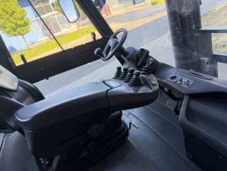 Chariot élévateur d'occasion LINDE H80T-03/900 ELEKTRO VIERRADFRONTSTAPLER (13067543)