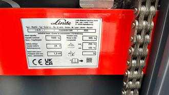 Chariot élévateur d'occasion LINDE L 16 I  ELEKTRO HOCHHUBWAGENDEICHSEL (13071962)