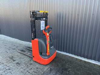 Chariot élévateur d'occasion LINDE L10 ELEKTRO HOCHHUBWAGENDEICHSEL (13075965)