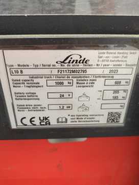 Chariot élévateur d'occasion LINDE L10B-1172-01 ELEKTRO HOCHHUBWAGENFAHRERSTAND (13070429)