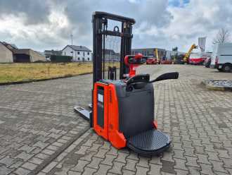 Chariot élévateur d'occasion LINDE L12LAPi Batterie aus 2023 ELEKTRO HOCHHUBWAGENDEICHSEL (12891763)