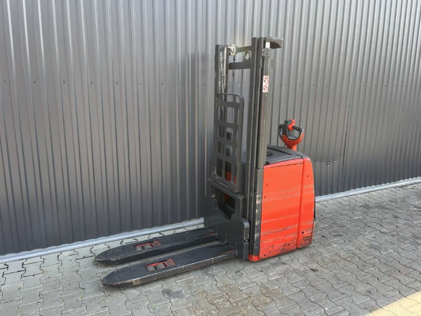 Chariot élévateur d'occasion LINDE L20 ELEKTRO HOCHHUBWAGENDEICHSEL (13065379)