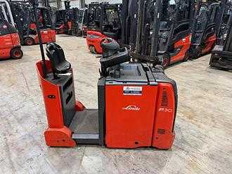 Chariot élévateur d'occasion LINDE P 30 C ELEKTRO SCHLEPPER (13002257)