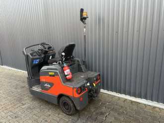 Chariot élévateur d'occasion LINDE P80 ELEKTRO SCHLEPPER (13073632)