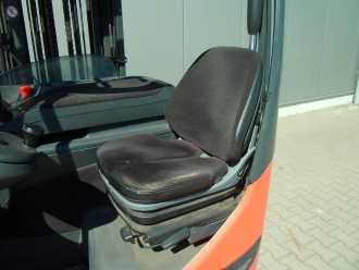 Chariot élévateur d'occasion LINDE R 14 ELEKTRO SCHUBMASTSTAPLER (13036841)