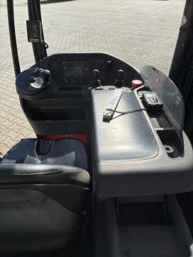 Chariot élévateur d'occasion LINDE R 14 G ELEKTRO SCHUBMASTSTAPLER (13066364)