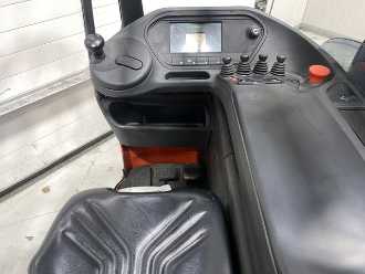 Chariot élévateur d'occasion LINDE R10B-01 ELEKTRO SCHUBMASTSTAPLER (12975234)