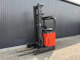 Chariot élévateur d'occasion LINDE R12B-01 ELEKTRO SCHUBMASTSTAPLER (13063499) backdrop