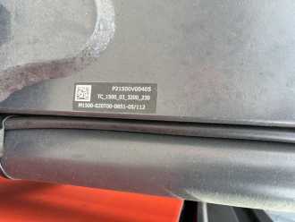 Chariot élévateur d'occasion LINDE R12B-01 ELEKTRO SCHUBMASTSTAPLER (13063499)
