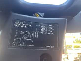 Chariot élévateur d'occasion LINDE R12B ELEKTRO SCHUBMASTSTAPLER (13061600)