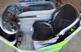 Chariot élévateur d'occasion LINDE R14-01 ELEKTRO SCHUBMASTSTAPLER (13056633)