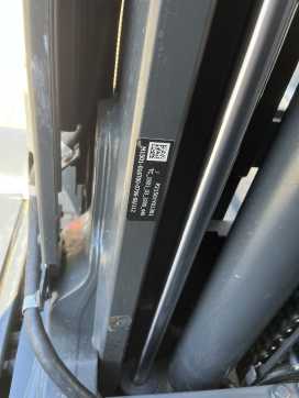 Chariot élévateur d'occasion LINDE R14-01 ELEKTRO SCHUBMASTSTAPLER (13063488)