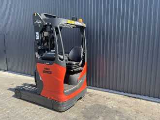 Chariot élévateur d'occasion LINDE R16-01 ELEKTRO SCHUBMASTSTAPLER (13044992)