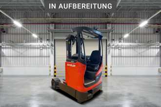 Chariot élévateur d'occasion LINDE R16 G ELEKTRO SCHUBMASTSTAPLER (13062654)