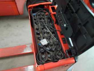 Chariot élévateur d'occasion LINDE T 16 ELEKTRO NIEDERHUBWAGENDEICHSEL (13065826)