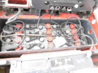 Chariot élévateur d'occasion LINDE T 16 L ELEKTRO NIEDERHUBWAGENDEICHSEL (12933343)