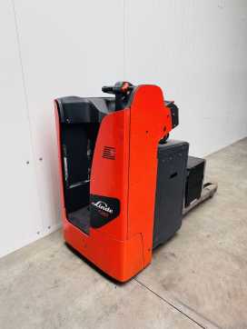 Chariot élévateur d'occasion LINDE T 20 SF Batterie Bj.24 ELEKTRO NIEDERHUBWAGENDEICHSEL (13061812)