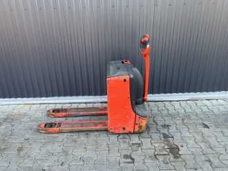 Chariot élévateur d'occasion LINDE T16 ELEKTRO NIEDERHUBWAGENDEICHSEL (13071989)