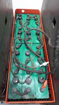Chariot élévateur d'occasion LINDE V 10-02 015 ELEKTRO HOCHHUBKOMMISSIONIERER (13064354)