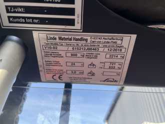 Chariot élévateur d'occasion LINDE V10 ELEKTRO MITTELHUBKOMMISSIONIERER (13028013)