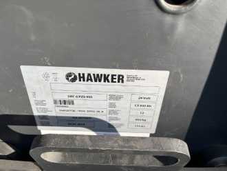 Chariot élévateur d'occasion LINDE V10 ELEKTRO MITTELHUBKOMMISSIONIERER (13028013)