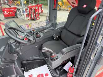 Chariot élévateur d'occasion MAGNI RTH 6.26 DIESEL TELESKOPARMSTAPLER (13074688)