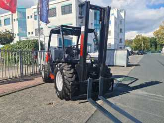 Chariot élévateur d'occasion MANITOU MC 18.4 Stage3B DIESEL GELAENDESTAPLER (13067049)
