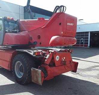 Chariot élévateur d'occasion MANITOU MRT3050 DIESEL TELESKOPARMSTAPLER (12844468)
