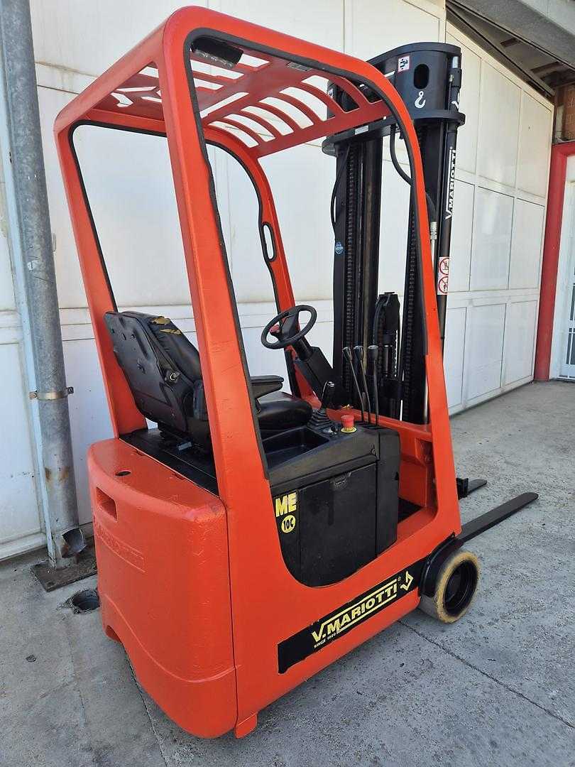 Chariot élévateur d'occasion MARIOTTI ME10C ELEKTRO DREIRADFRONTSTAPLER (13067000)