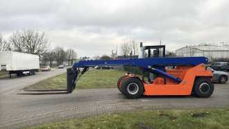 Chariot élévateur d'occasion MECLIFT ML1812R DIESEL VIERRADFRONTSTAPLER (12912540)