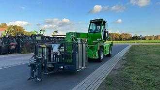 Chariot élévateur d'occasion MERLO Roto 40.16 - 2019er - Viel Zubehör DIESEL TELESKOPARMSTAPLER (13076180)