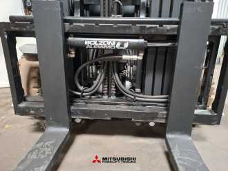 Chariot élévateur d'occasion MITSUBISHI FB 16 ACNT ELEKTRO DREIRADFRONTSTAPLER (13052528)