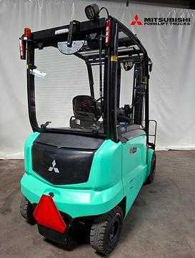 Chariot élévateur d'occasion MITSUBISHI FB 35N-80E ELEKTRO VIERRADFRONTSTAPLER (13051819)