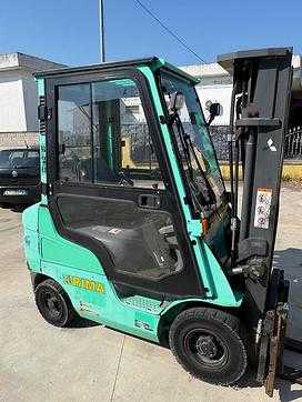 Chariot élévateur d'occasion MITSUBISHI FD18NT DIESEL VIERRADFRONTSTAPLER (13053042)