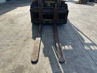 Chariot élévateur d'occasion MITSUBISHI FG40 GAS VIERRADFRONTSTAPLER (13038381)