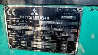 Chariot élévateur d'occasion MITSUBISHI FG45NT GAS VIERRADFRONTSTAPLER (13026962)