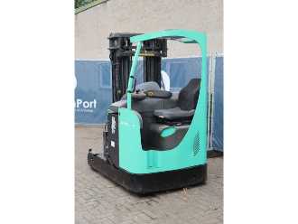 Chariot élévateur d'occasion MITSUBISHI RB16KN ELEKTRO SCHUBMASTSTAPLER (13062987)