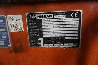 Chariot élévateur d'occasion NISSAN F 04D40Q - 1.905 Stunden DIESEL VIERRADFRONTSTAPLER (13034745)