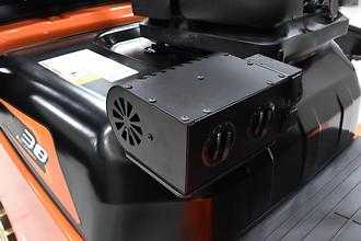 Chariot élévateur d'occasion NOBLELIFT CPD38 A 3300 ELEKTRO VIERRADFRONTSTAPLER (13072845)