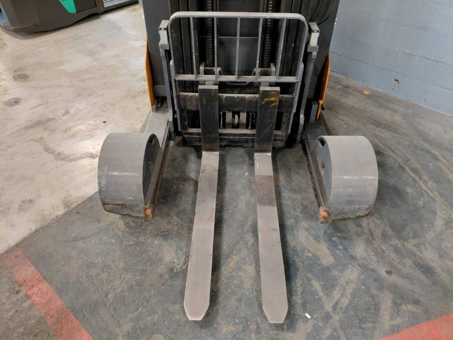 Chariot élévateur d'occasion OMG NEOS16 SE ELEKTRO SCHUBMASTSTAPLER (13000060)