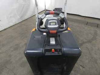Chariot élévateur d'occasion STILL LTX50 ELEKTRO SCHLEPPER (13075634)