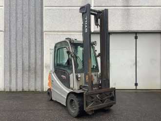 Chariot élévateur d'occasion STILL RX 60-45 ELEKTRO VIERRADFRONTSTAPLER (12999500) backdrop