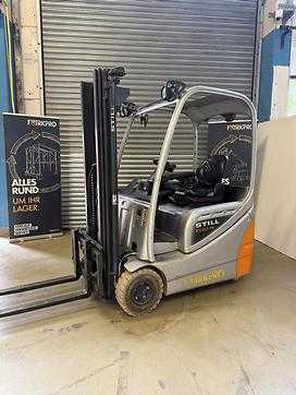 Chariot élévateur d'occasion STILL RX20-14 ELEKTRO DREIRADFRONTSTAPLER (13058772)